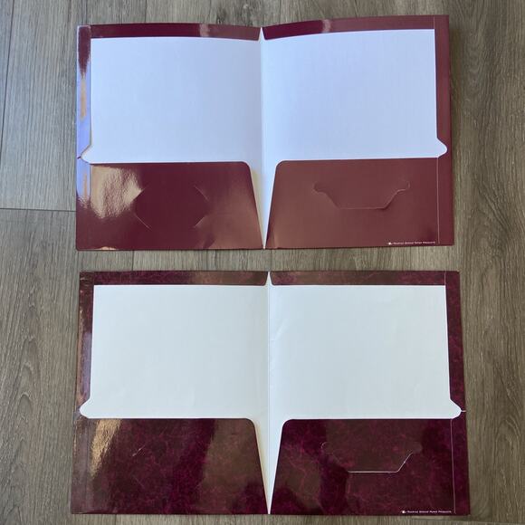 University of Chicago 2 Pocket Folders Lot 9 Maroon Grey Blue Seal - Picture 3 of 16